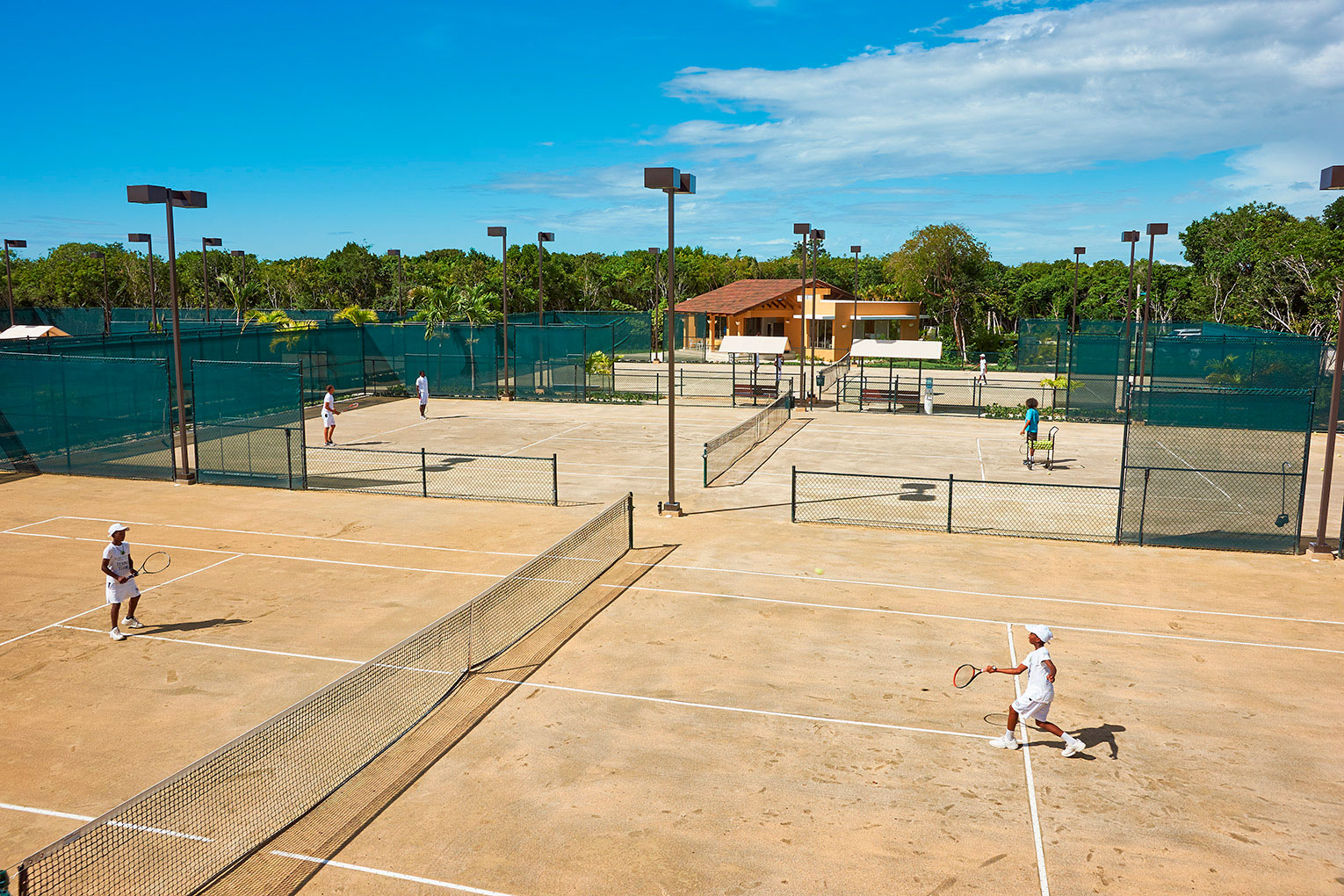 Oscar-de-la-Renta-Tennis-Center